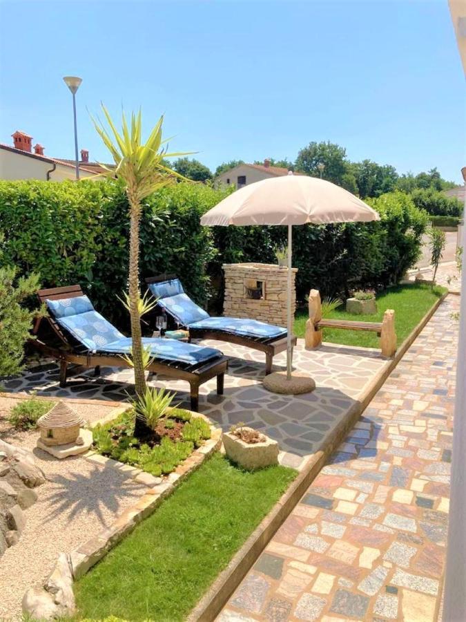 Apartment Villa Engel With Pool 포레치 외부 사진