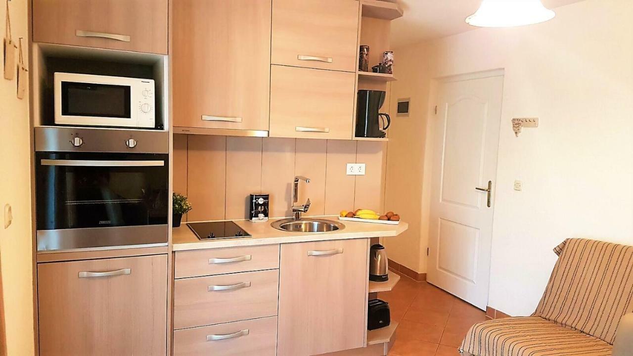 Apartment Villa Engel With Pool 포레치 외부 사진